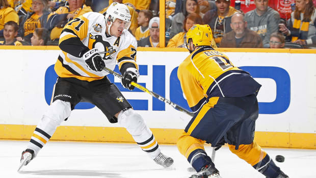 evgeni-malkin-penguins-predators-nhl-1300.jpg